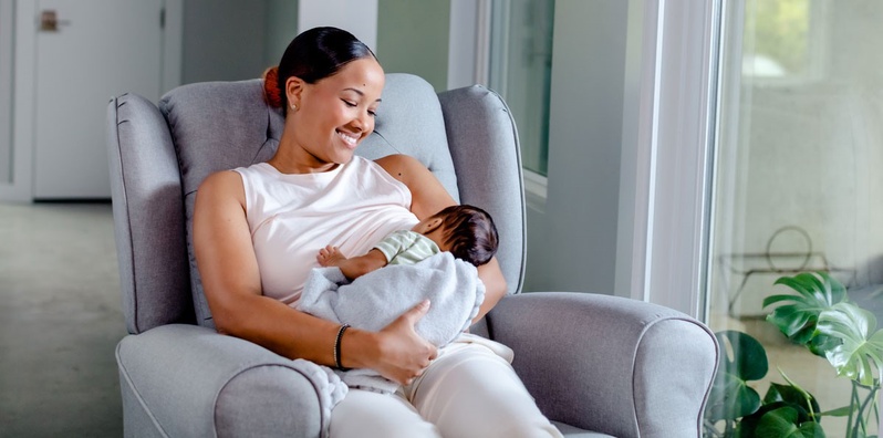 Live - Ask the Expert about Breastfeeding and Pumping class image